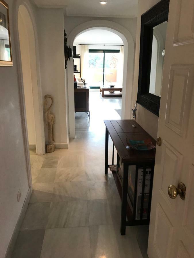 Cabopino And Golf Getaway Apartemen