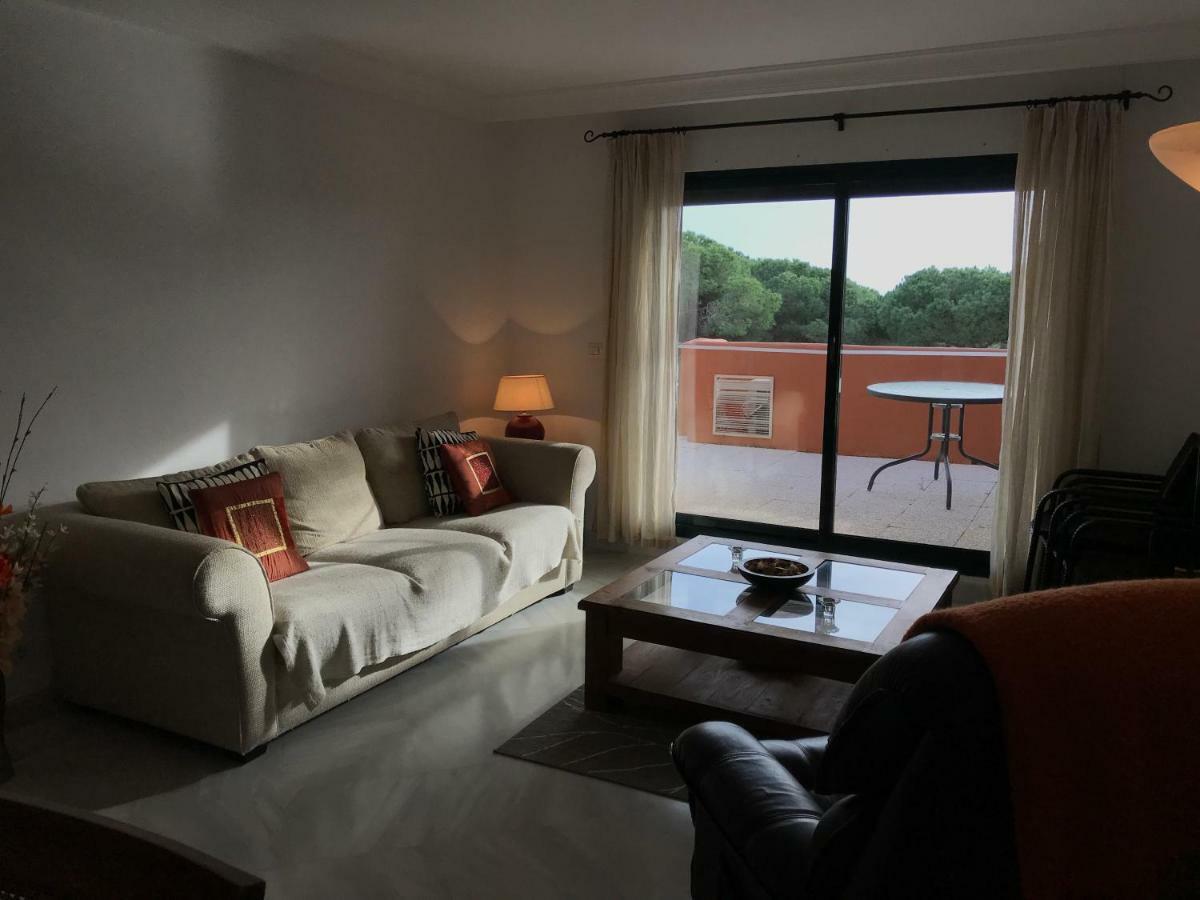 Cabopino And Golf Getaway Apartemen Marbella